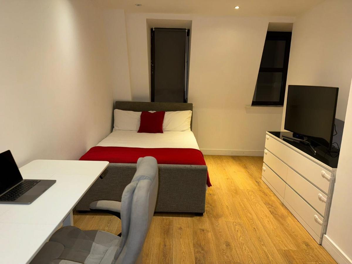 B&B Londen - studio flat in streatham - Bed and Breakfast Londen