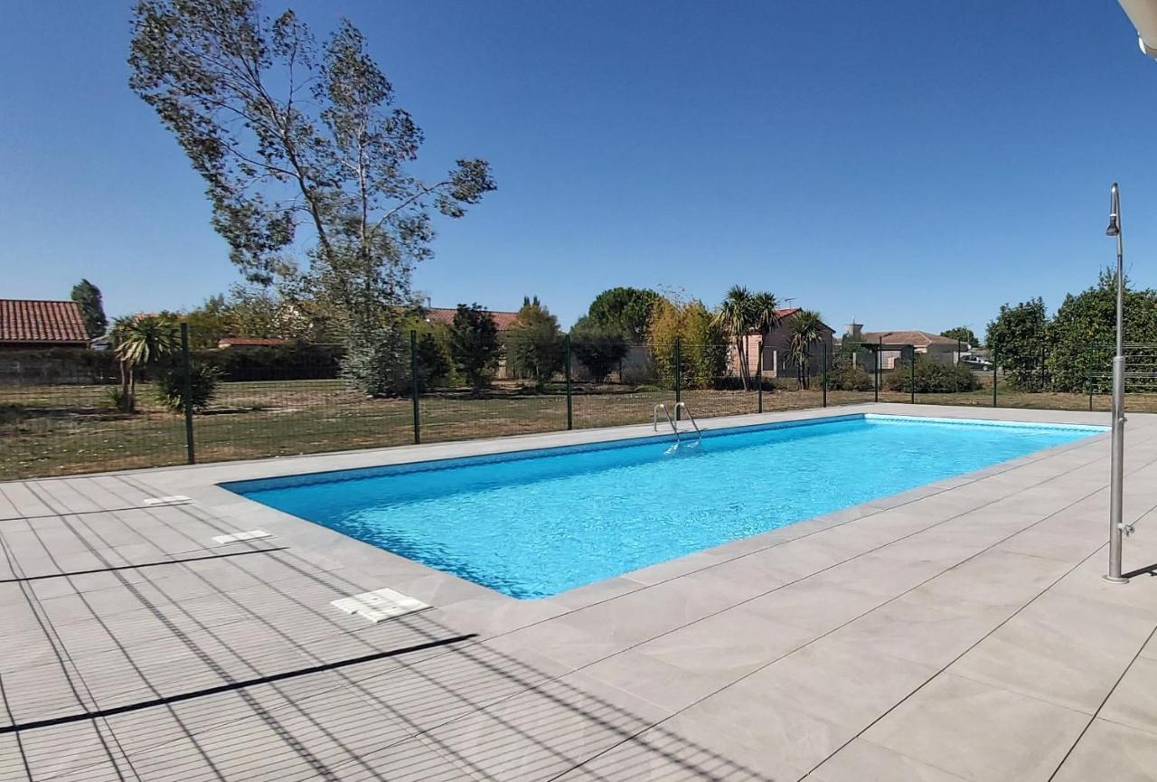 La Campagne Romantique - avec entrée autonome, clim neuve, parking privé & sa piscine ! - - Ferienwohnung Saint-Sulpice-la-Pointe