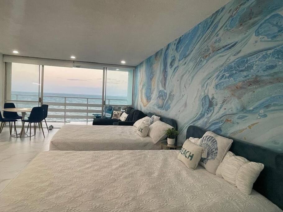 B&B Fajardo - Beautiful Ocean Blue Love oceanfront apartment - Bed and Breakfast Fajardo