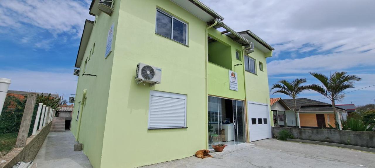 Camelo locação de Suítes Individuais Pousada com Cozinha e Sala Compartilhada - Chambres d’hôtes