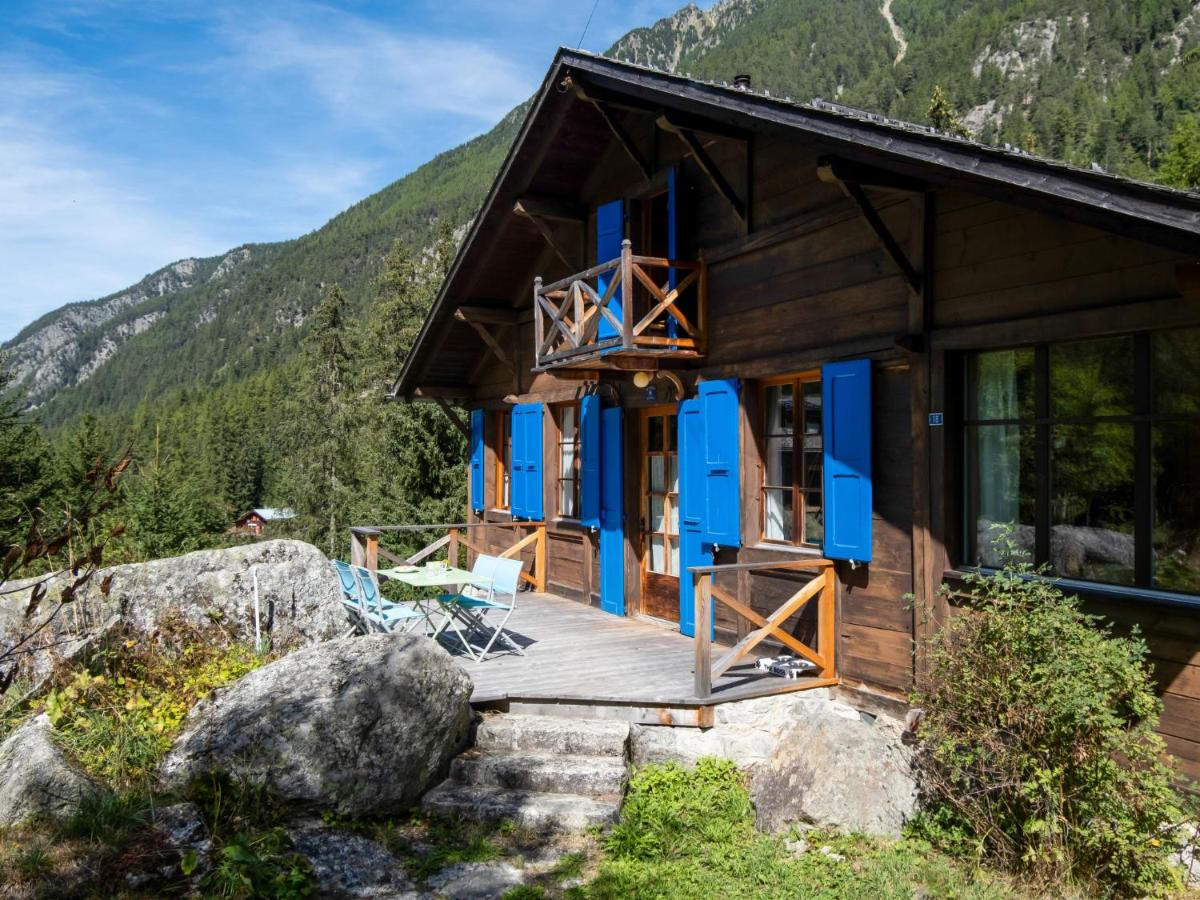 B&B Champex - Chalet Dufaux by Interhome - Bed and Breakfast Champex