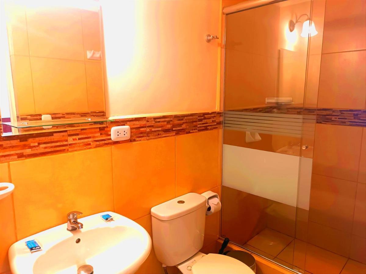 Twin Room with Private Bathroom