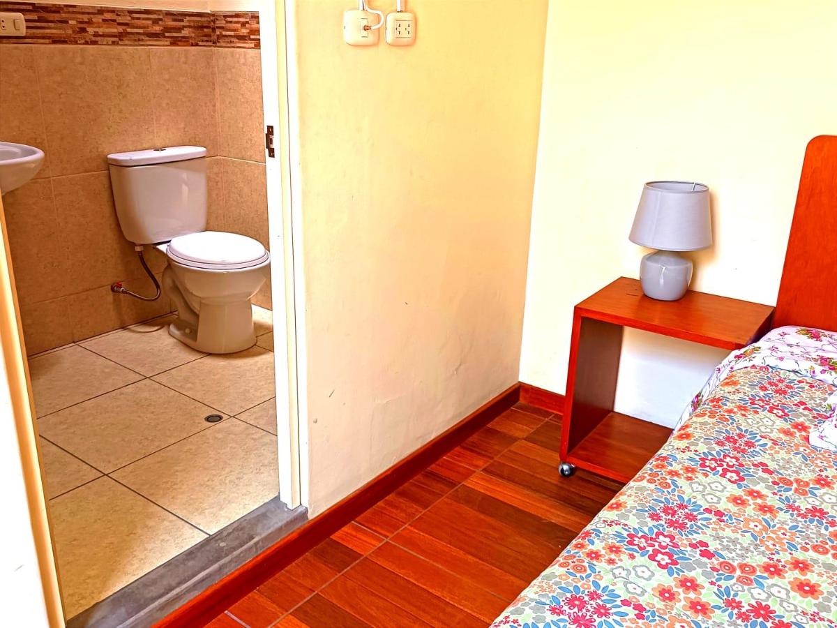 Einzelzimmer mit eigenem Bad