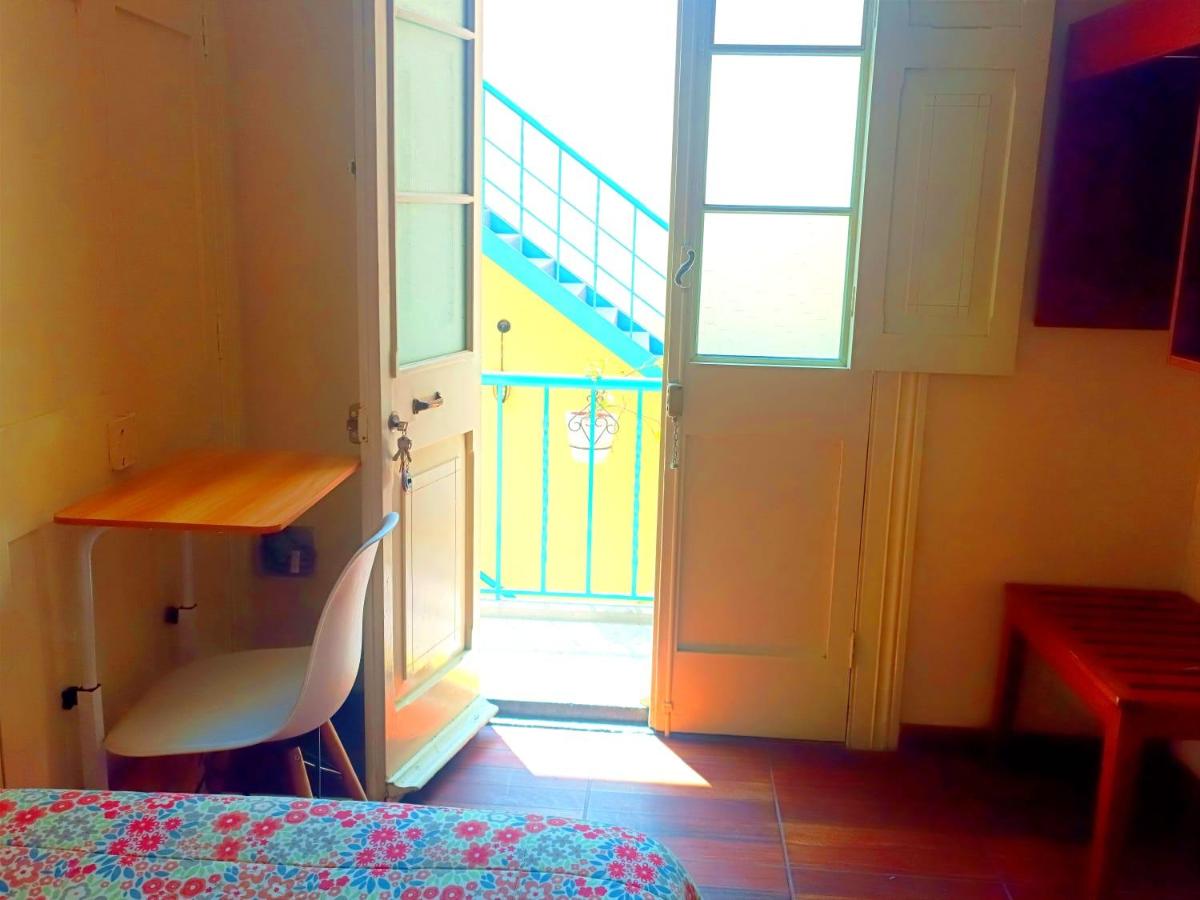 Single Room with Private Bathroom