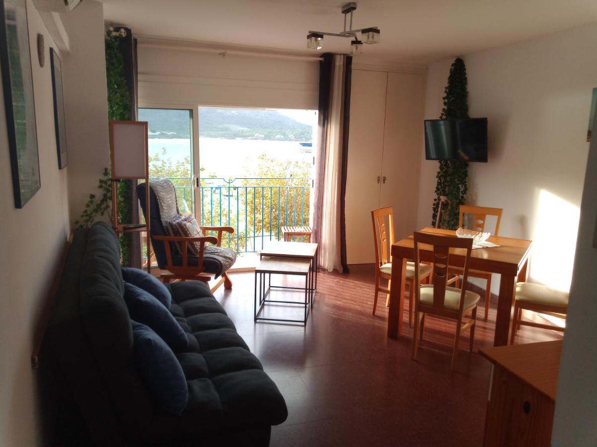 Artmony piso centro del pueblo vista frente al mar appartement plein centre en front de mer - B&B el Port de la Selva