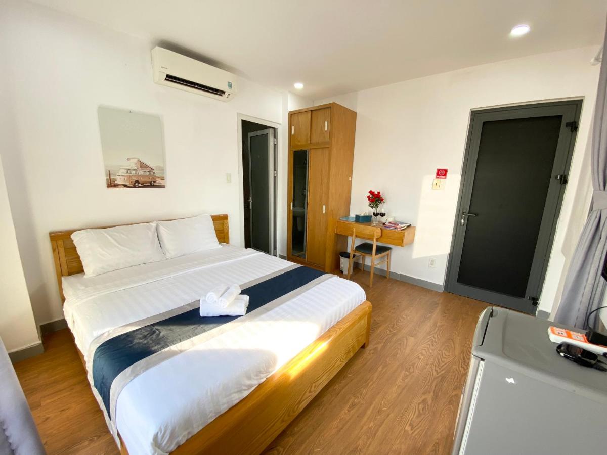 Queen Room with Balcony