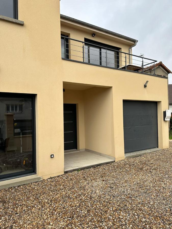 RESIDENCE FAIDHERBE avec terrasse et jardin - Bed and Breakfast