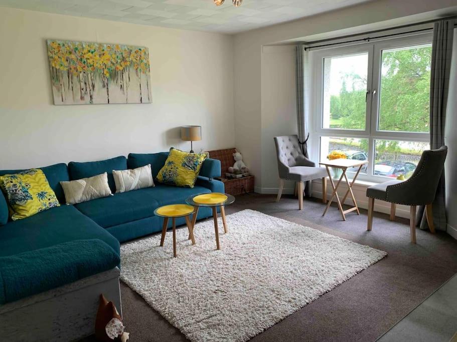 Facing Glasgow Green spacious Apartment Free parking - B&B Glasgow
