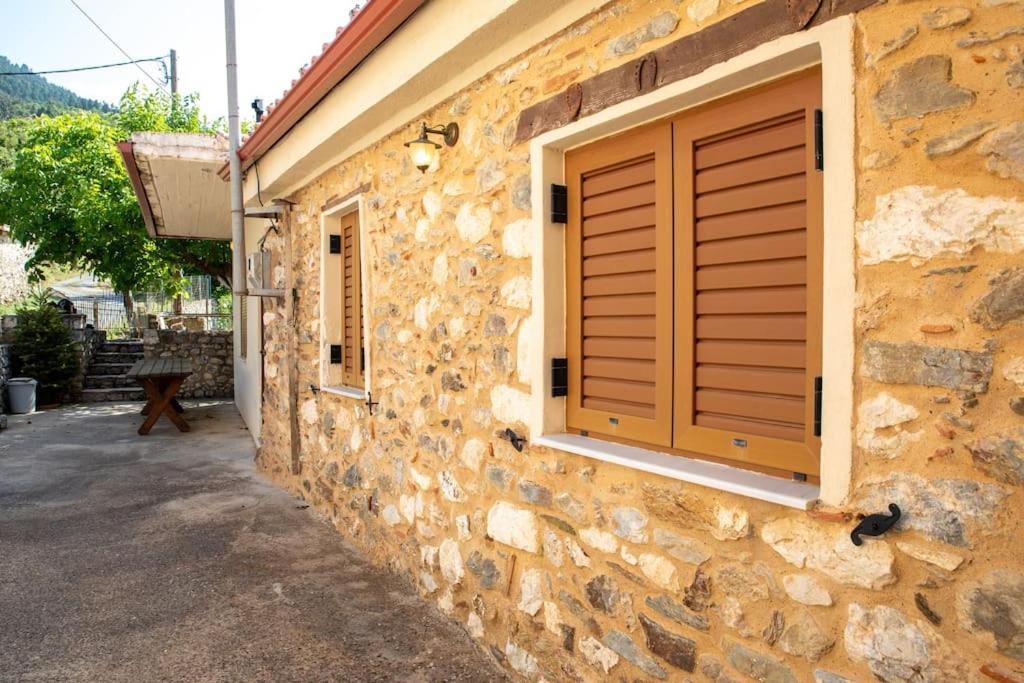 Taygeti's mountain lodge - B&B