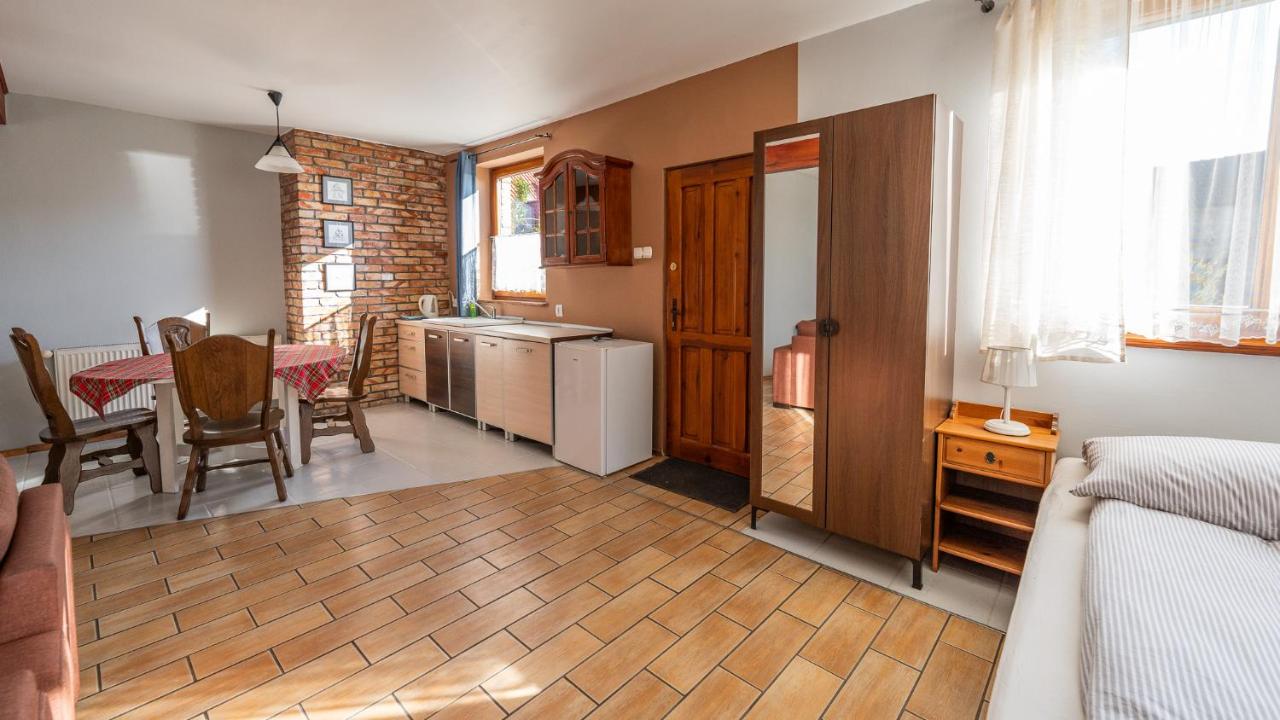 Vierbettzimmer mit eigenem Bad