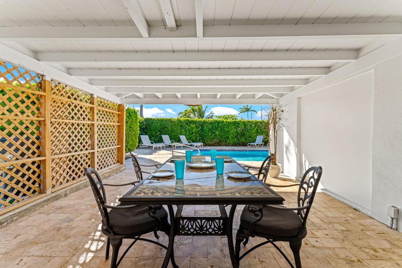 King Studio 3 Min to Beach Pool Parking - B&B Fort Lauderdale