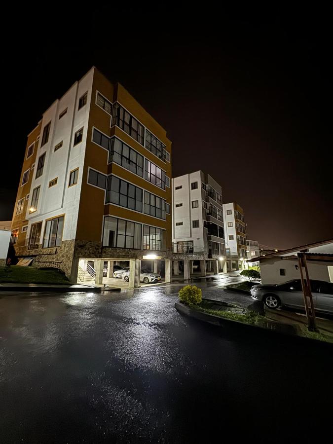 Apartamento con vista espectacular a 5 minutos del parque del café - B&B
