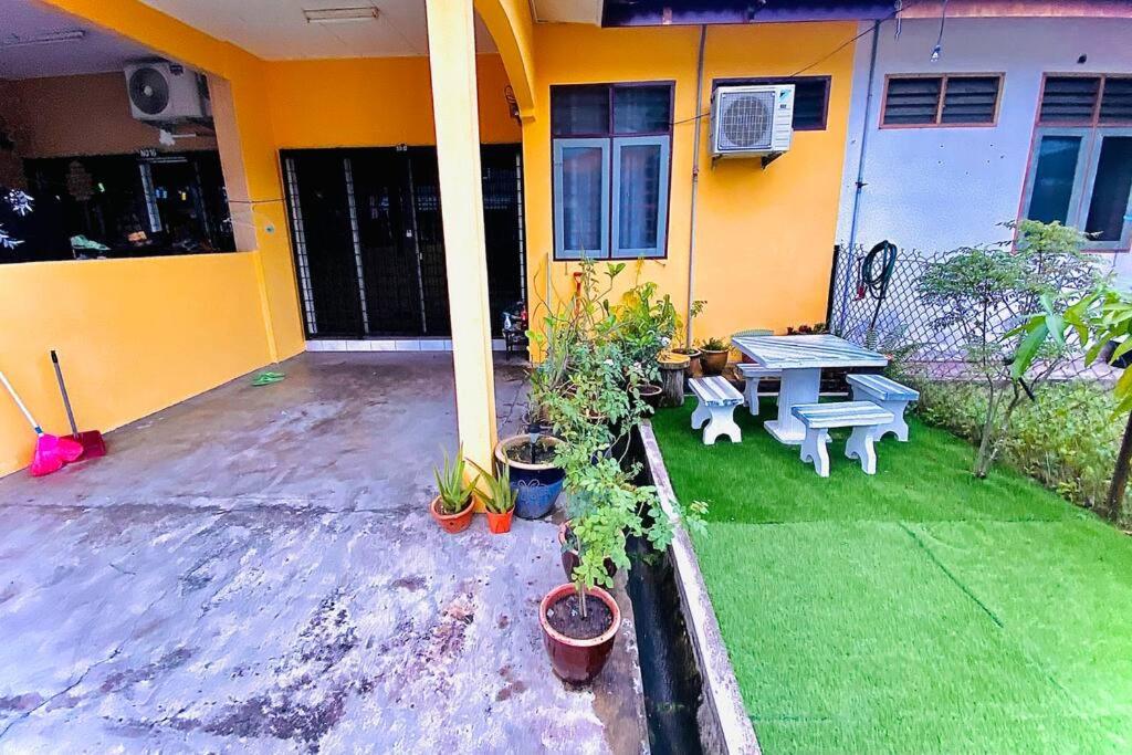 SitiZai Homestay near UMT,UNISZA,KUALATERENGGANU - Chambres d'hôtes Kuala Terengganu