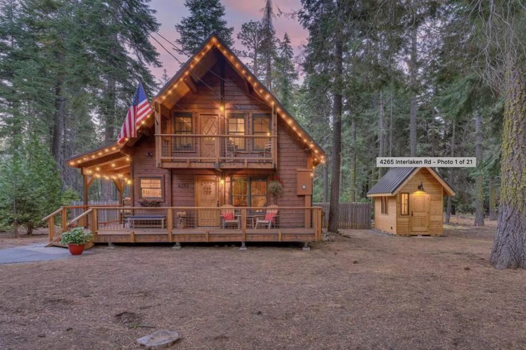 Cozy Pet-Friendly Cabin Private Hot Tub Fenced In Yard Book on Mobile for Promo Price - B&B