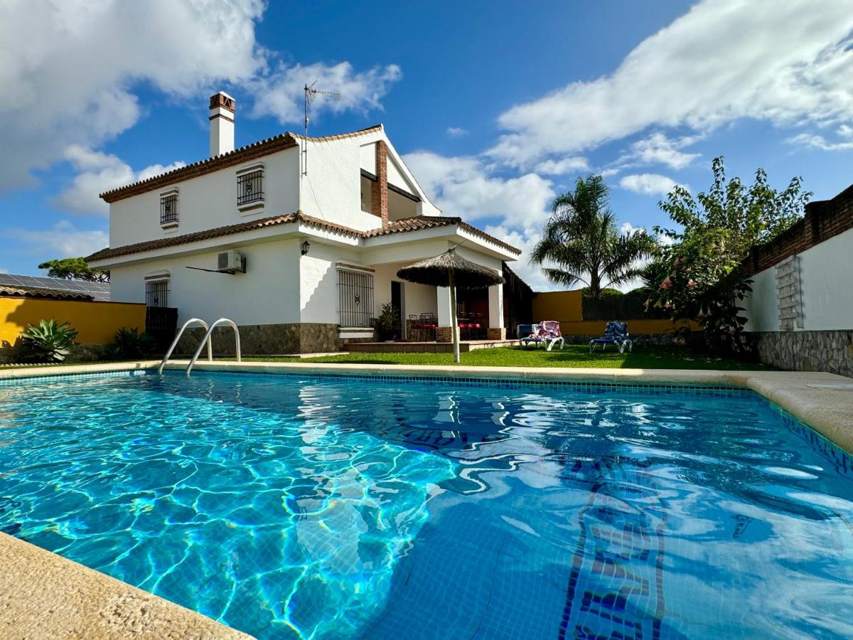 Villas Dehesa Roche Viejo - Chambres d’hôtes