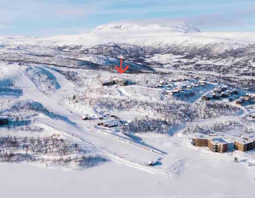 B&B Geilo - Kikut Panorama, Geilo - sleeps 9pax, ski in/out - Modern 2 floor apart - Bed and Breakfast Geilo