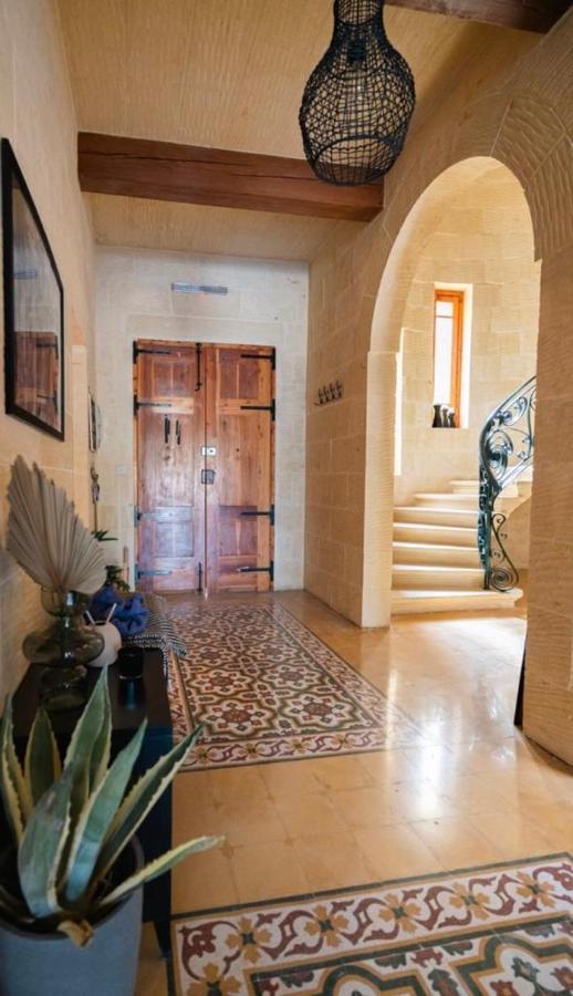 Ta' Klementa Farmhouse - Ferienwohnung Għarb