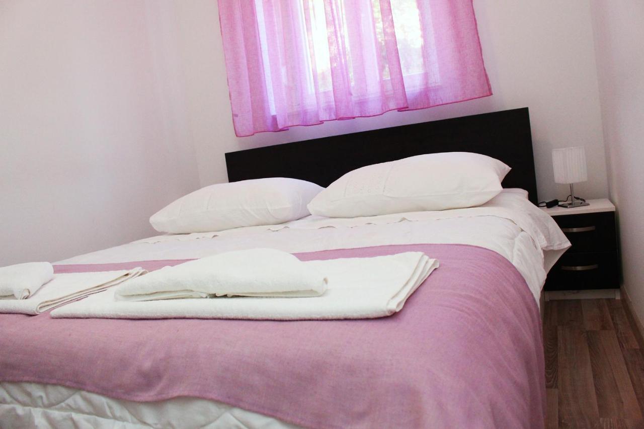 Appartement 2 Chambres (3 Adultes)
