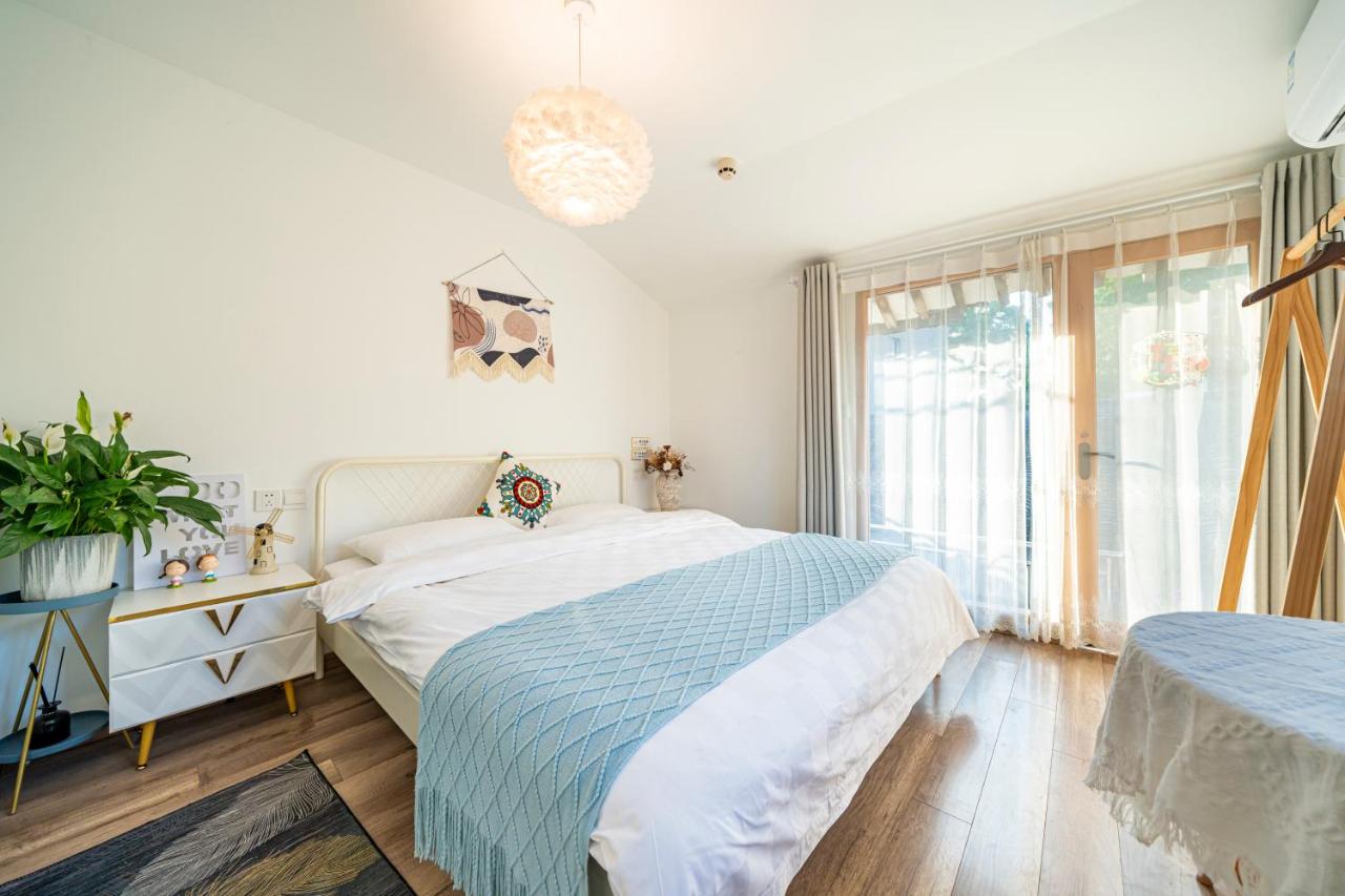 Double Room with Private External Bathroom