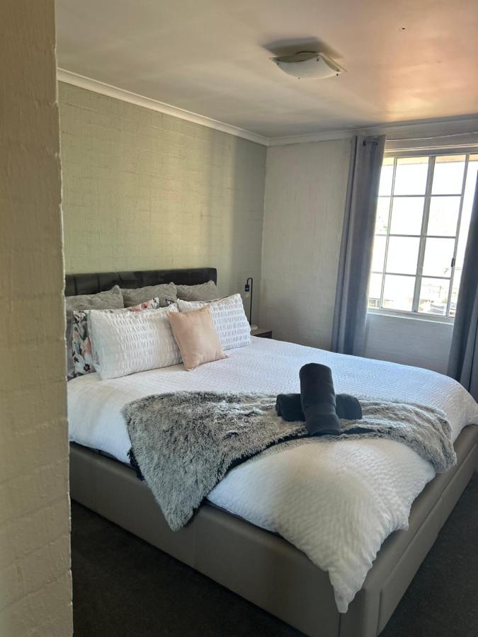 Plush 2 bedroom apartment Kingston - Ferienwohnung