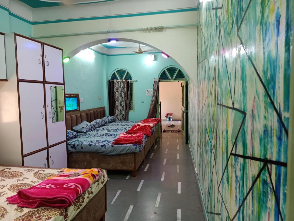 B&B Ujjain - Shree Shiv Tara Guest House - Bed and Breakfast Ujjain