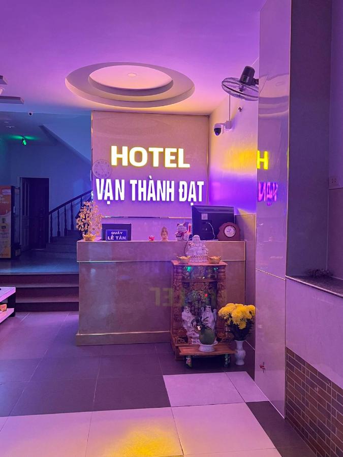 B&B Ho-Chi-Minh-Stadt - khách sạn Vạn Thành Đạt - Bed and Breakfast Ho-Chi-Minh-Stadt