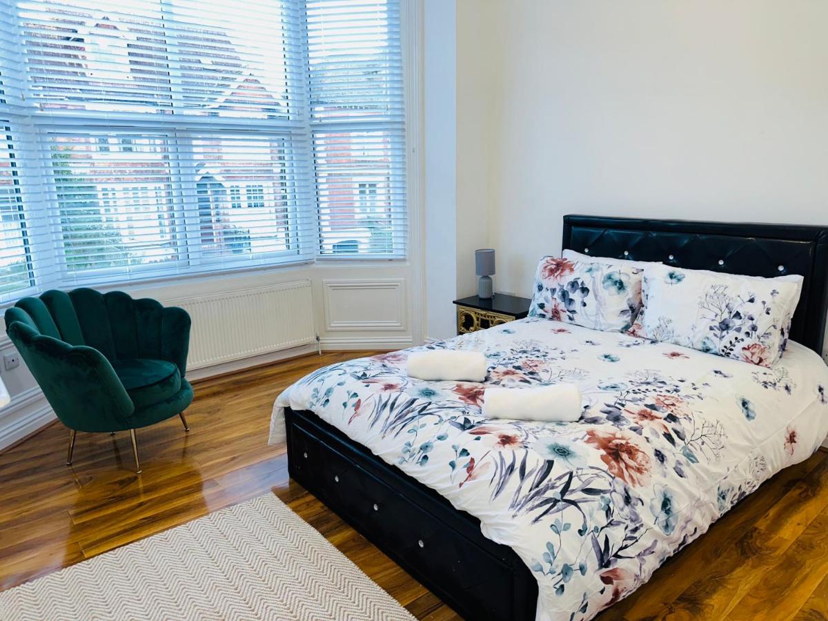 B&B St Leonards - Newly refurbished two bedrooms flat - Bed and Breakfast St Leonards