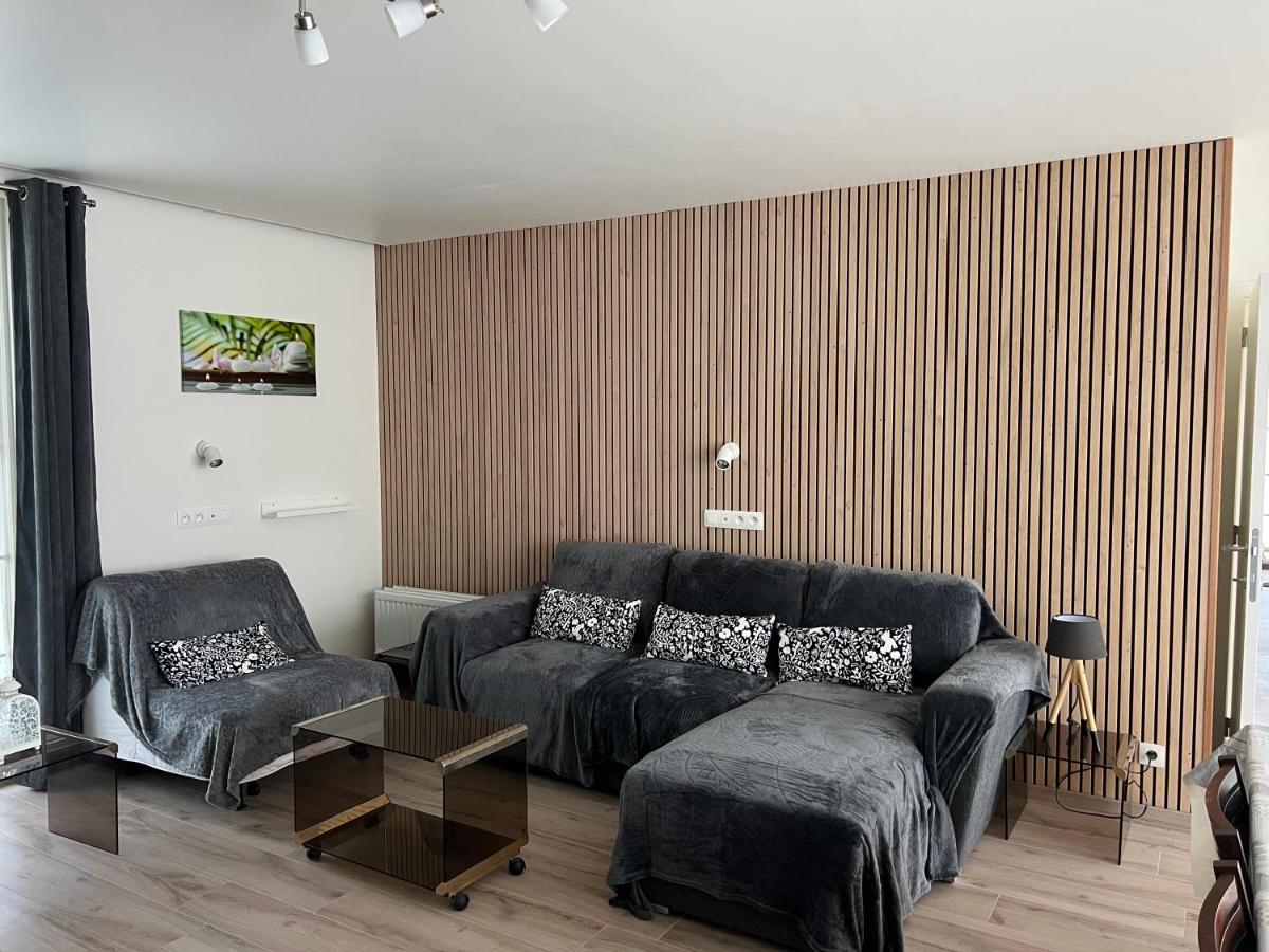 Blue Cottage Bruxelles Sud - Bed and Breakfast Waver