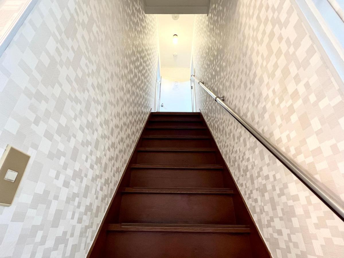 Tranquil house with 3 bedrooms 7min to metro straight to Shinjuku and Shibuya - B&B