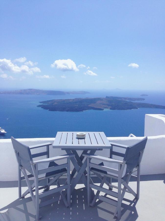 Doppelzimmer mit Blick auf Caldera