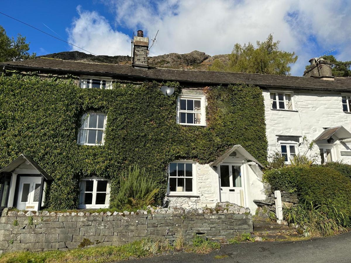 B&B Coniston - The Sheiling, Traditional Lakeland Cottage, Coniston - Bed and Breakfast Coniston