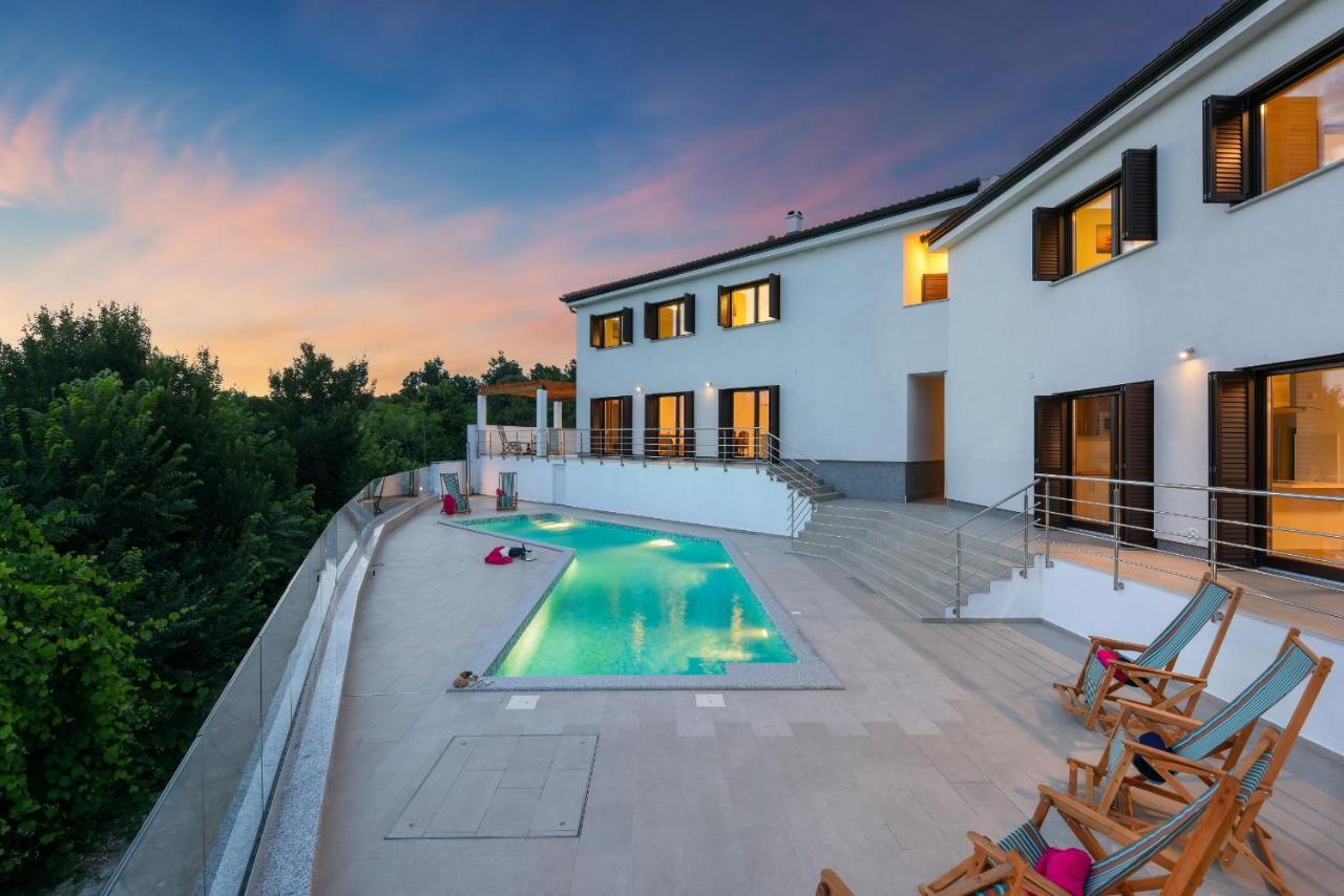 Villa Lubey ZadarVillas - Ferienwohnung