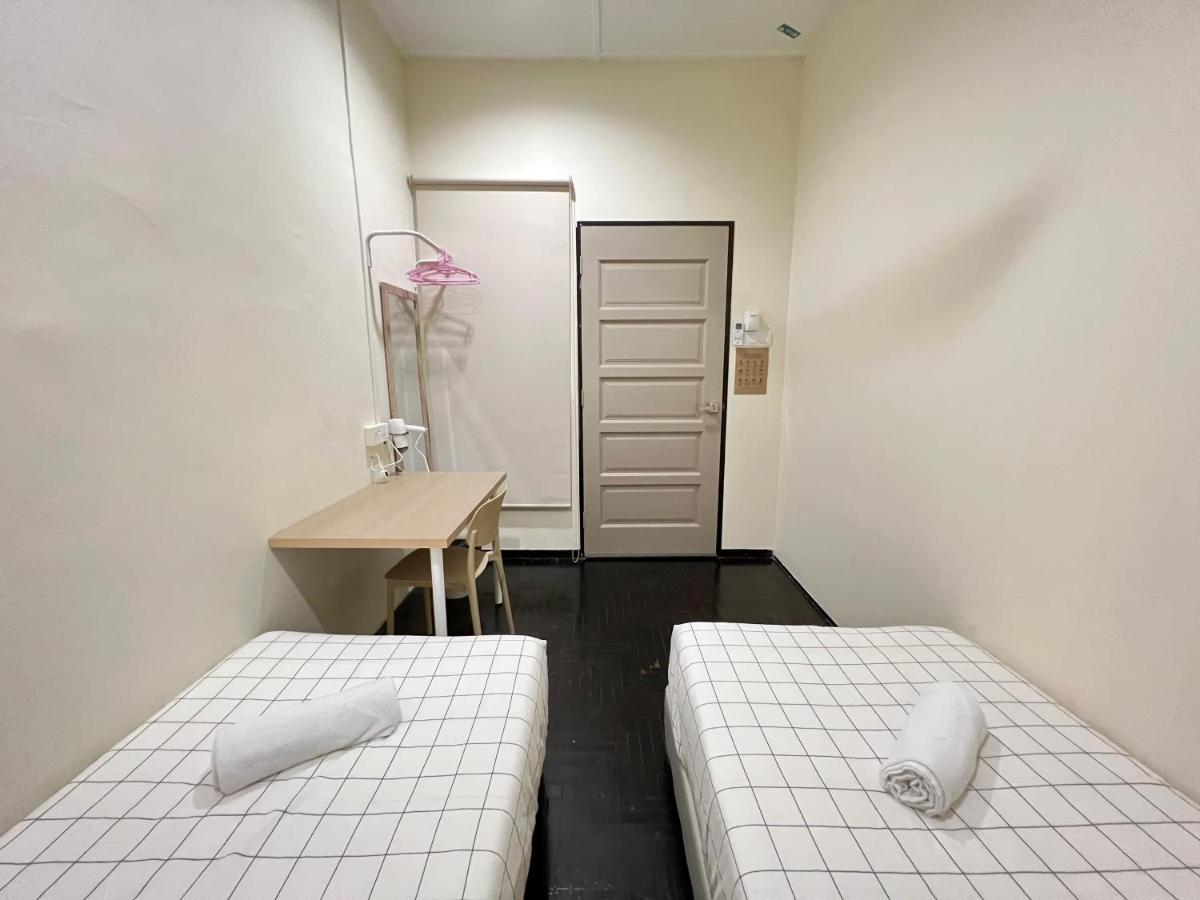 Twin Room with Shared Bathroom