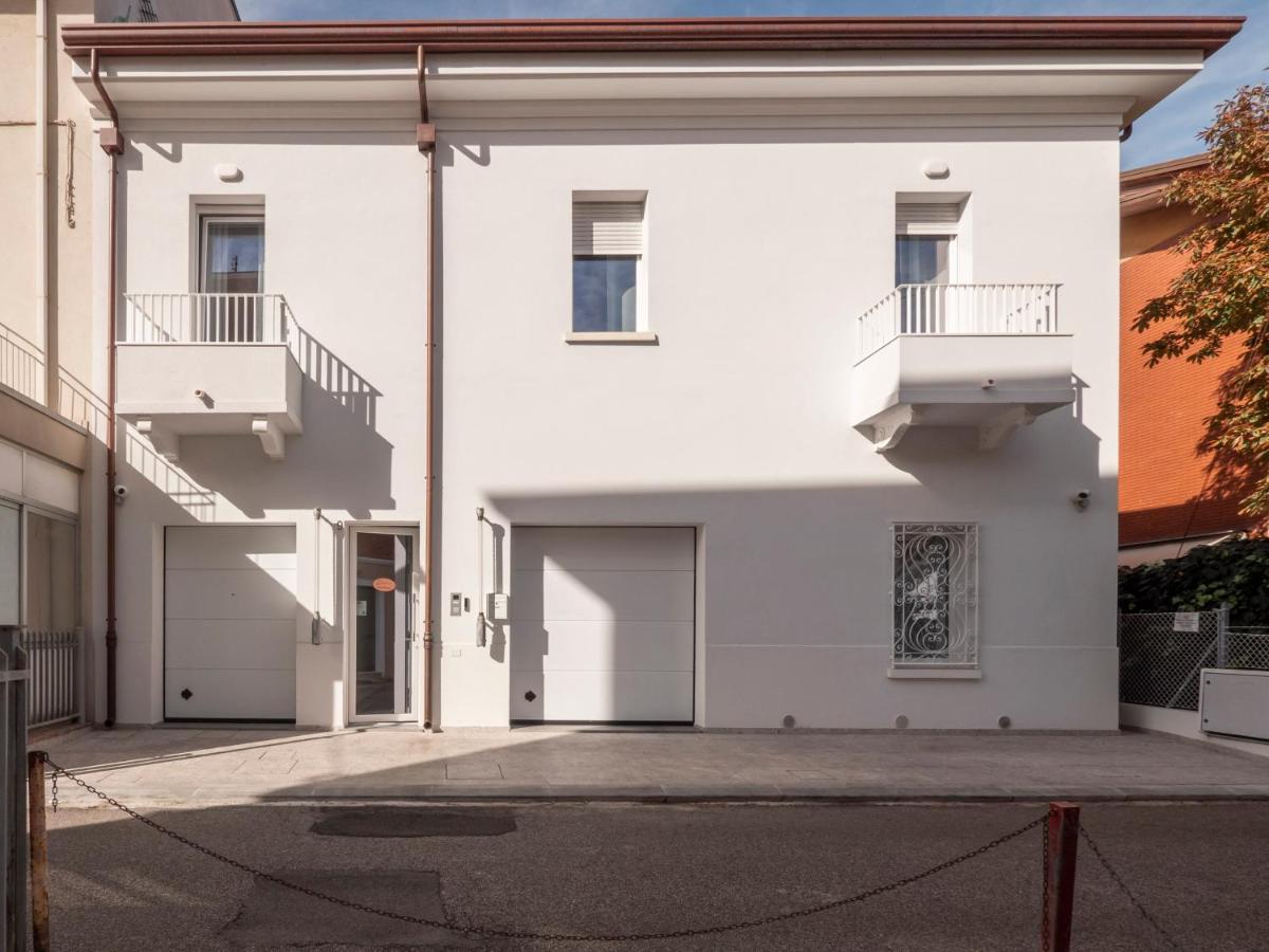 Zuara9Room Rimini - Chambres d’hôtes