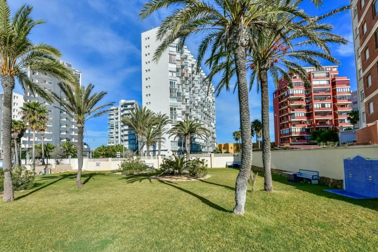 Les yeux dans le bleu - B&B Calpe