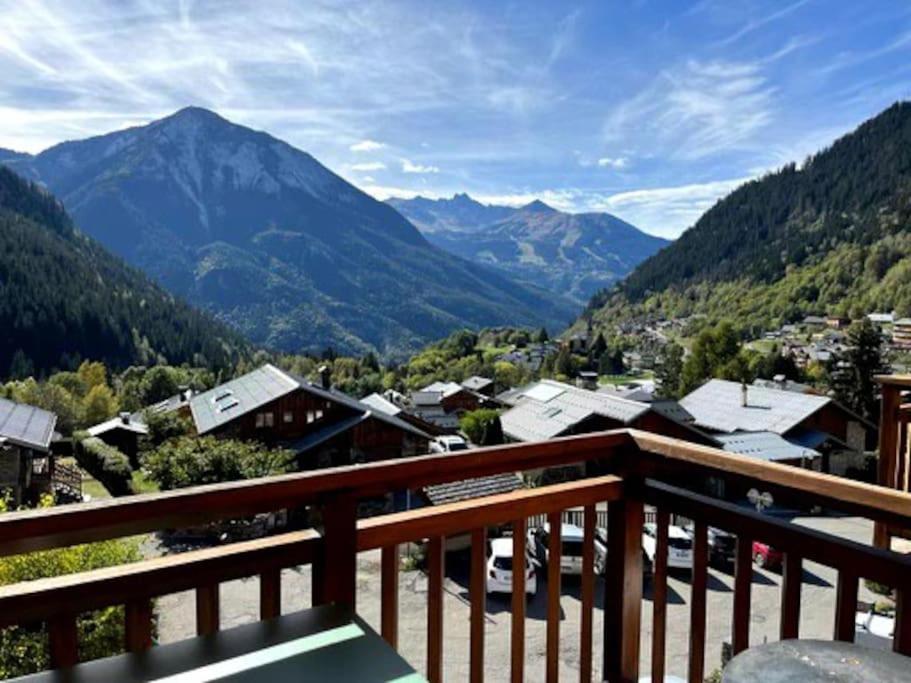 B&B Champagny-en-Vanoise - T3 Champagny-en-Vanoise avec terrasse plein sud - Bed and Breakfast Champagny-en-Vanoise