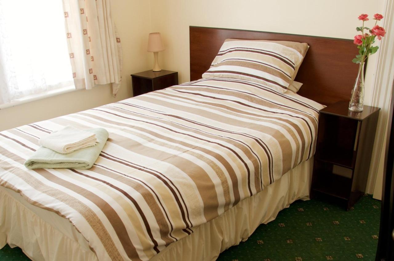 Comfort Einzelzimmer mit Gemeinschaftsbad