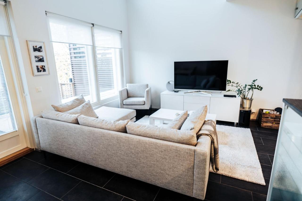 Apartment next to Ounasvaara and city centre - B&B