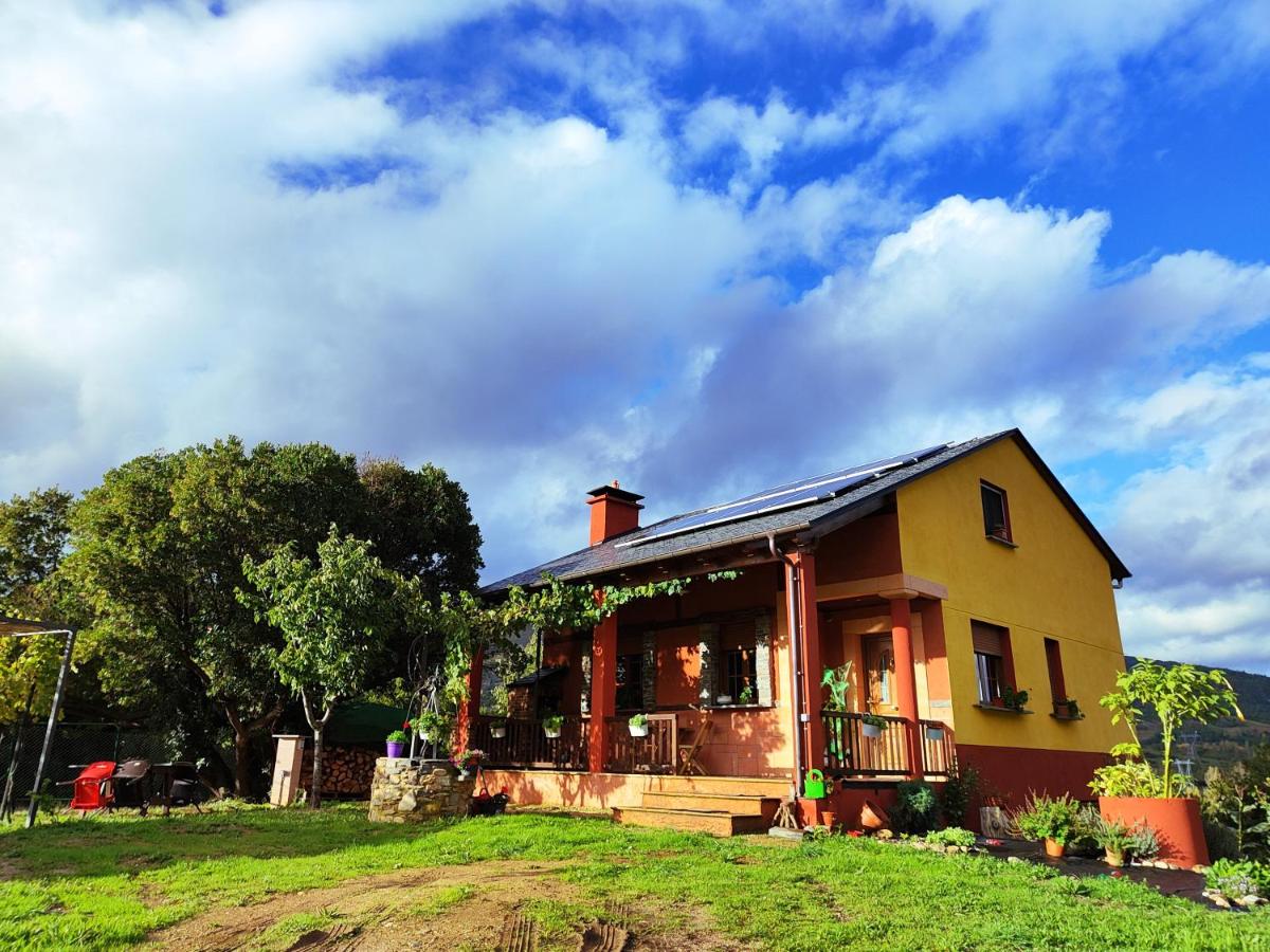 B&B Ambasaugas - A Porteliña Casa Rural - Bed and Breakfast Ambasaugas