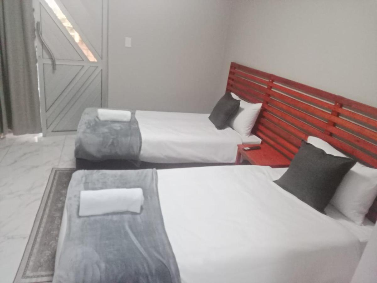 Chambre Deluxe Double ou Lits Jumeaux