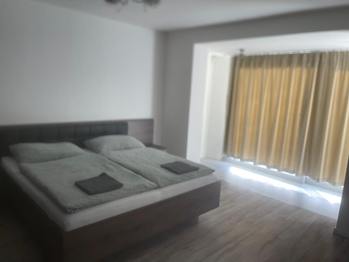 Komfortné bývanie s garážou alebo parkovaním - Chambres d’hôtes Žilina