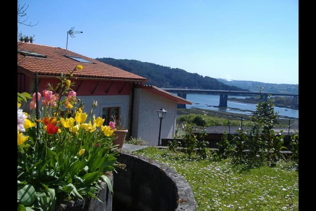 Chalet en Miño con vistas al mar - B&B