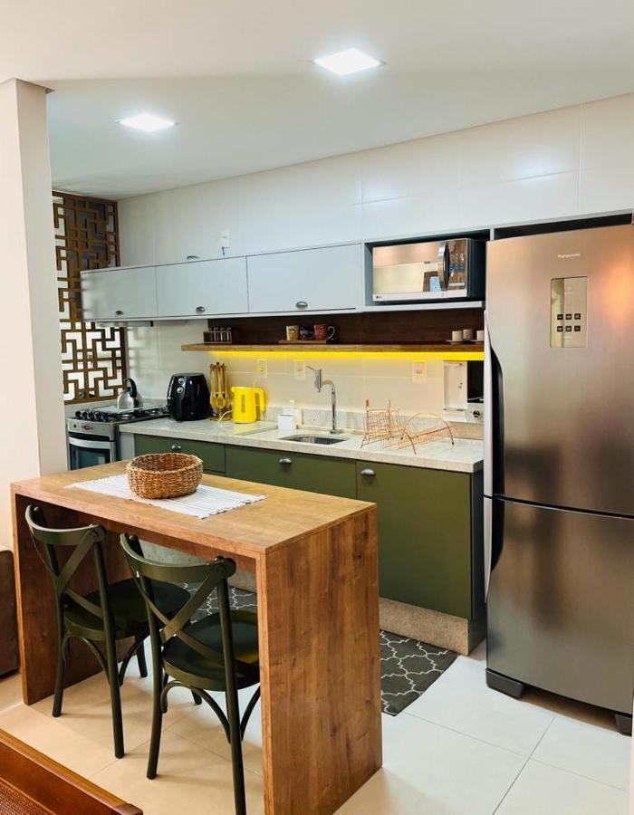 Apartamento na Praia de Palmas com garagem - Chambres d’hôtes