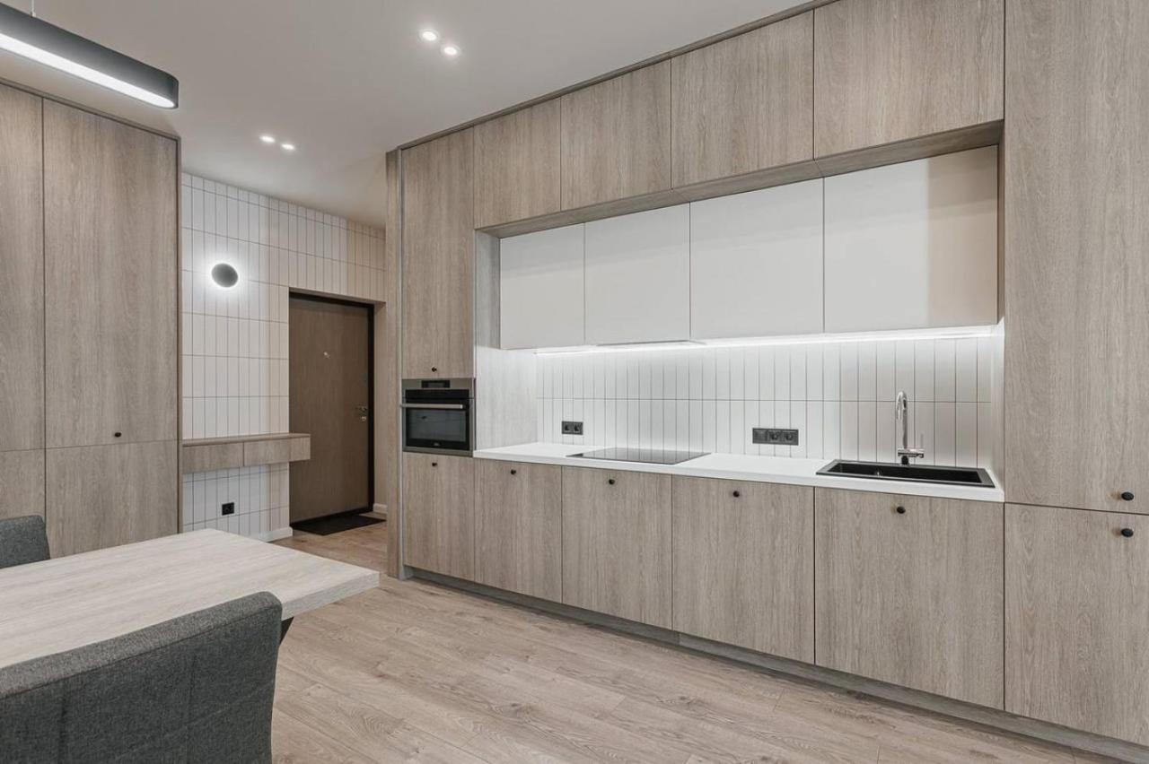 Noviy Bereg Design Apartment - B&B