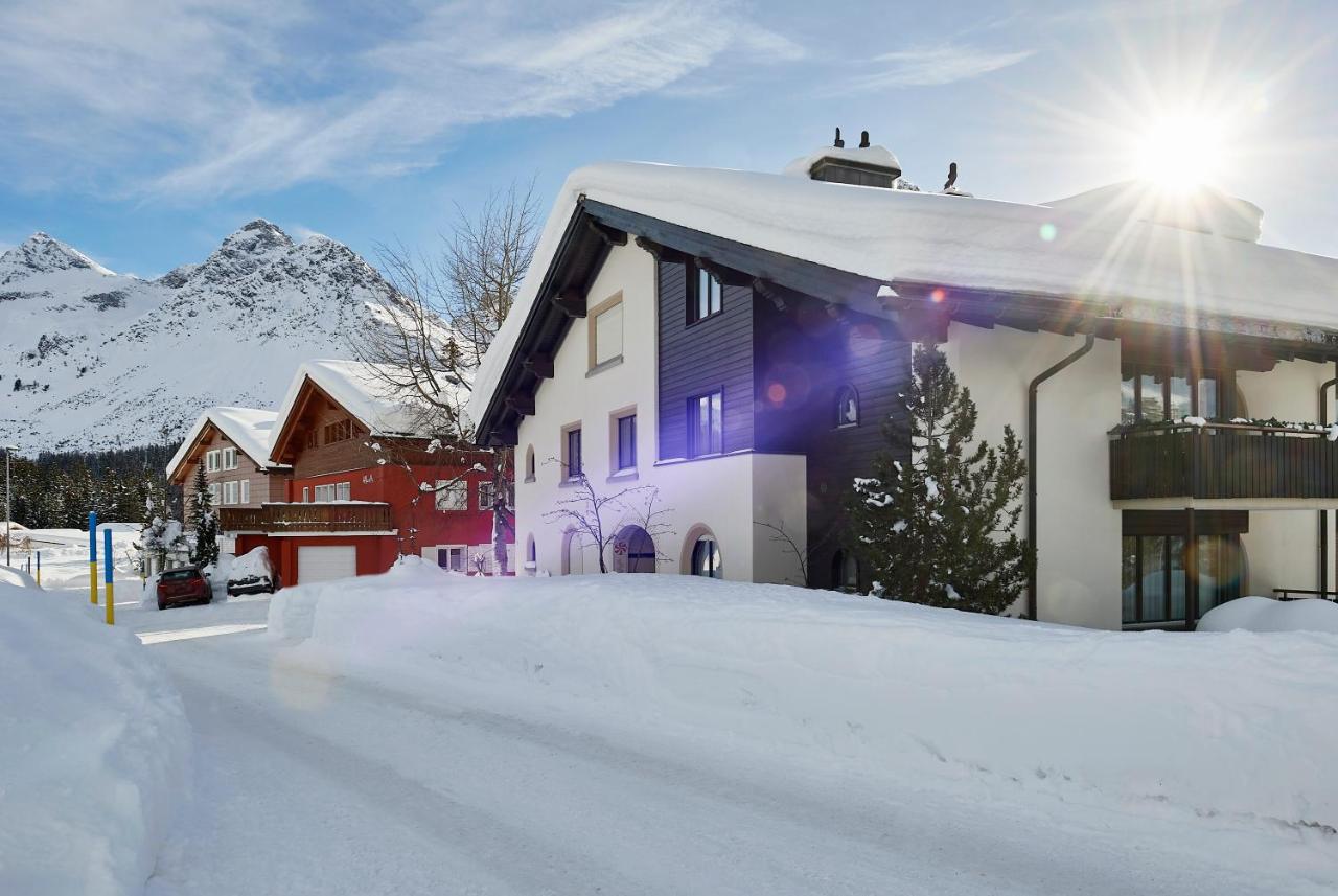Residence Eden by Arosa Vacations - Chambres d’hôtes