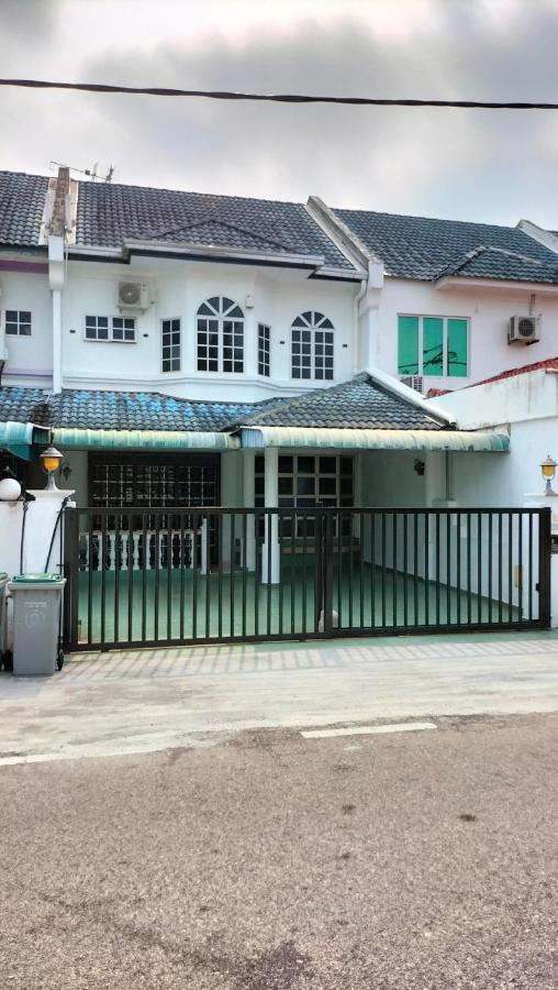 Homestay No. 8 - B&B