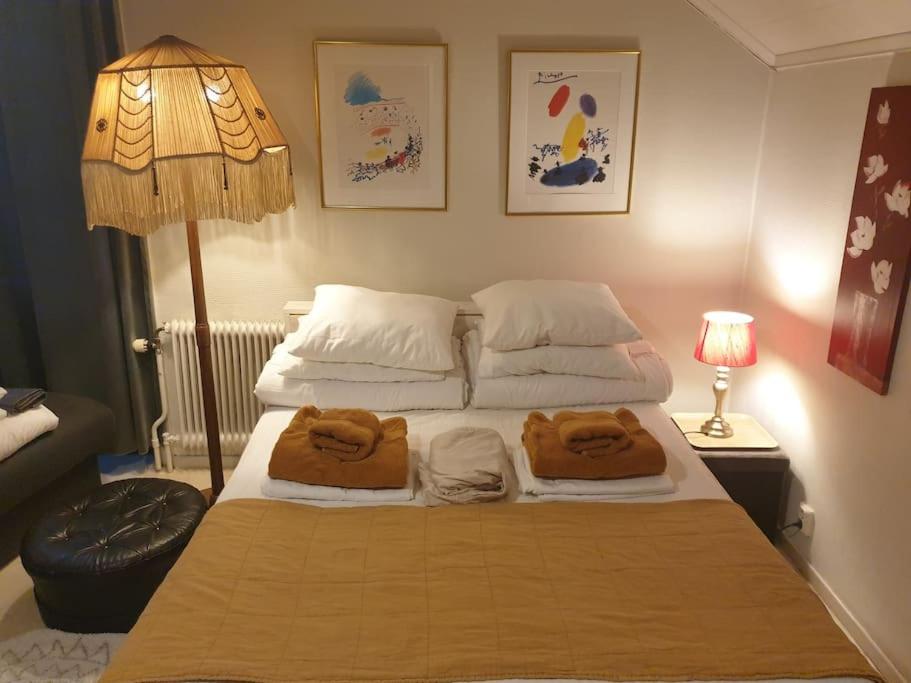 B&B Umeå - Mycket Centralt Hel studio lägenhet - Bed and Breakfast Umeå