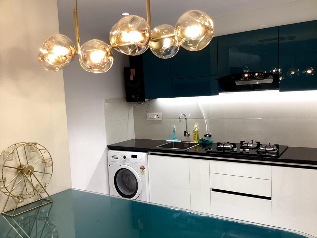 Luxe Luminar- 1 BHK Apartment - Bed and Breakfast
