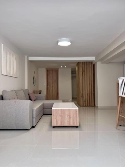 B&B Mitilene - Minimal Cozy Apartment - Bed and Breakfast Mitilene
