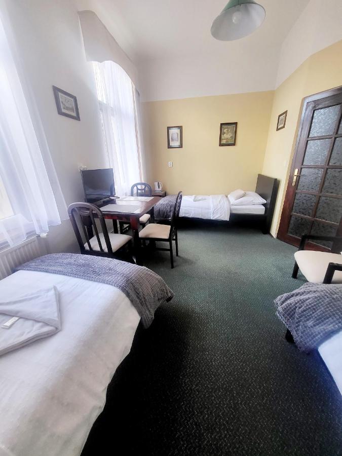 Classic Triple Room